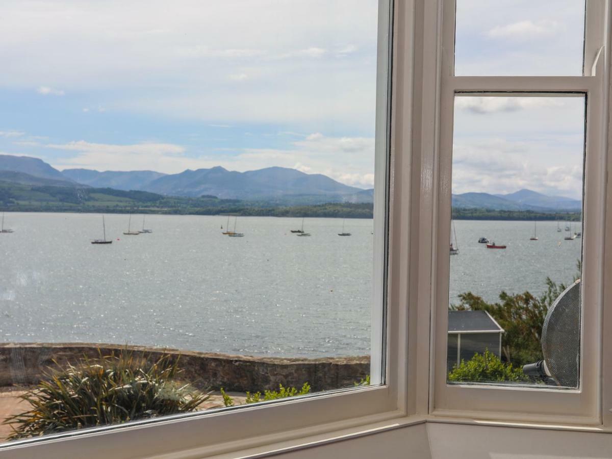 Gadlys House - Waters Edge Lägenhet Beaumaris Exteriör bild